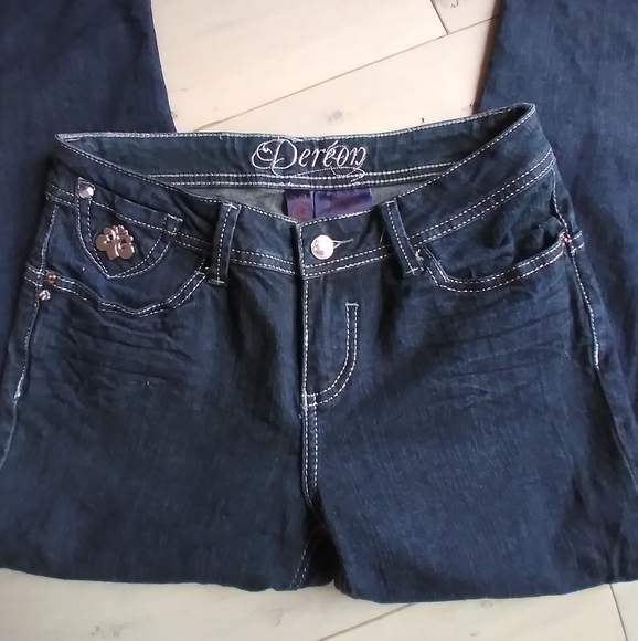 House of Dereon by Beyoncé Jeans - Picture 2 of 13